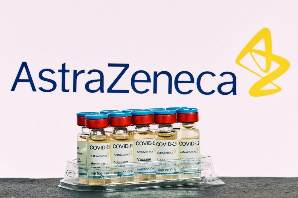 Cea mai mare tranșă de vaccin Vaxzevria (AstraZeneca) sosește în țară
