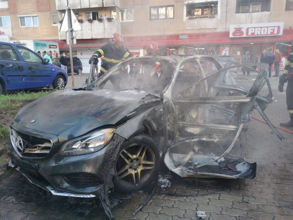 SRI intervine în cazul exploziei de la Arad. Se fac cercetări deoarece există suspiciunea unui asasinat cu bombă