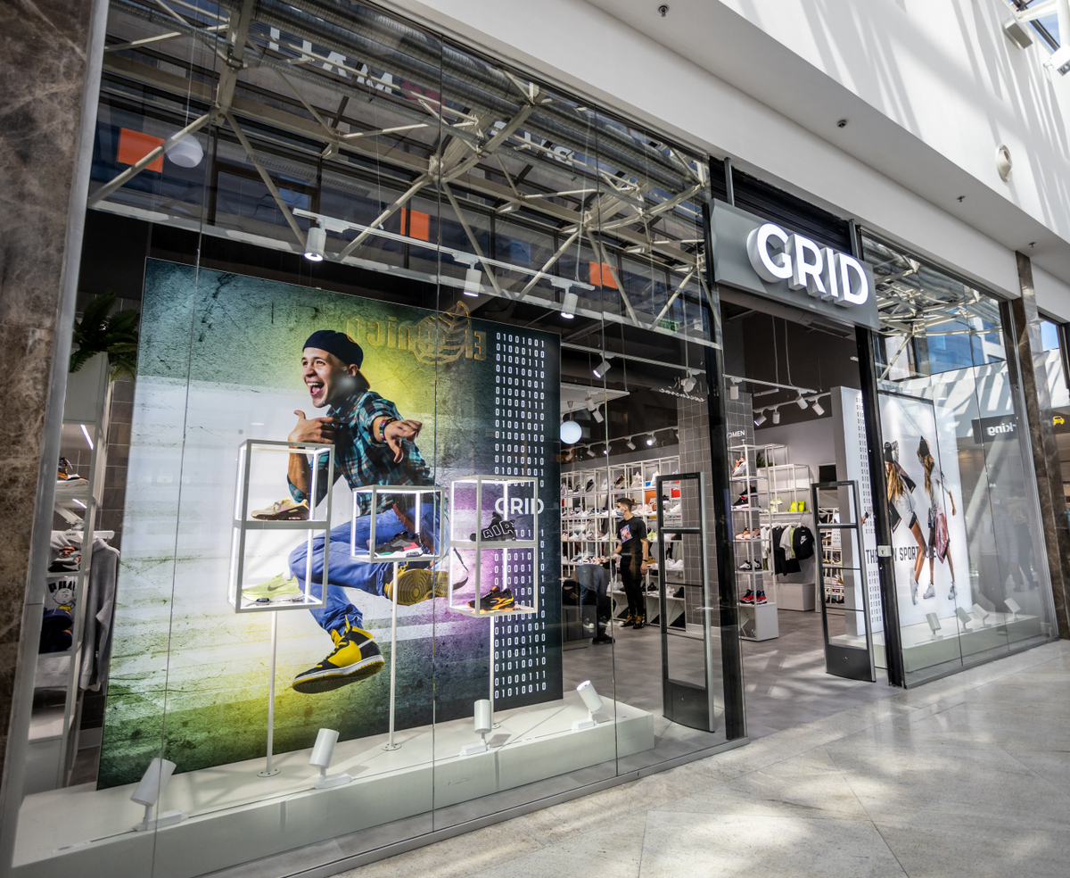 Sneakerși în ediție limitată la GRID, noua locație din Palas