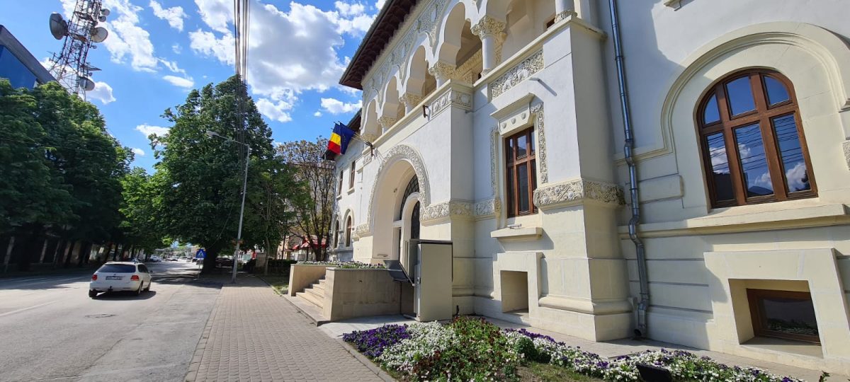 Universitatea Al. I Cuza din Iași organizează admitere pentru filiala din Focșani