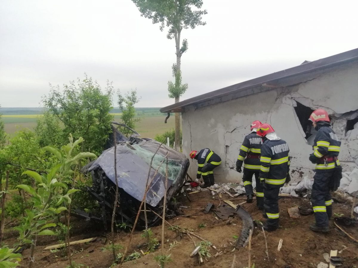 Șoferul care a provocat accidentul grav de la Gorban, Iași avea o alcoolemie uriașă. S-a ales cu dosar penal – GALERIE FOTO/EXCLUSIV