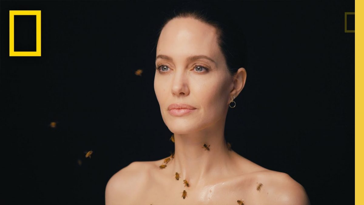 Angelina Jolie și-a făcut cont pe Instagram. Prima postare: Oscrisoare pe care a primit-o de la o adolescentă din Afganistan