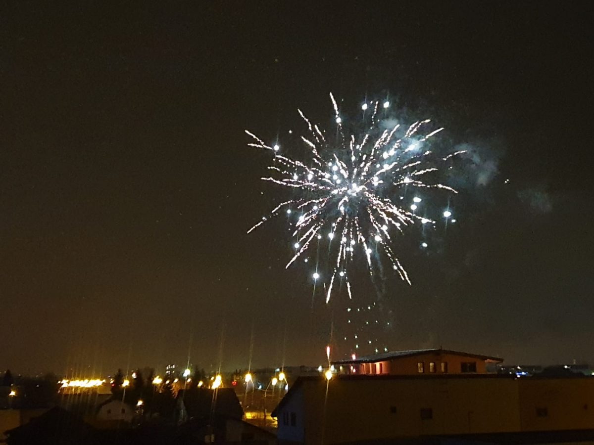 Show pirotehnic încheiat la spital. Patru persoane din Dolj au fost rănite cu artificii