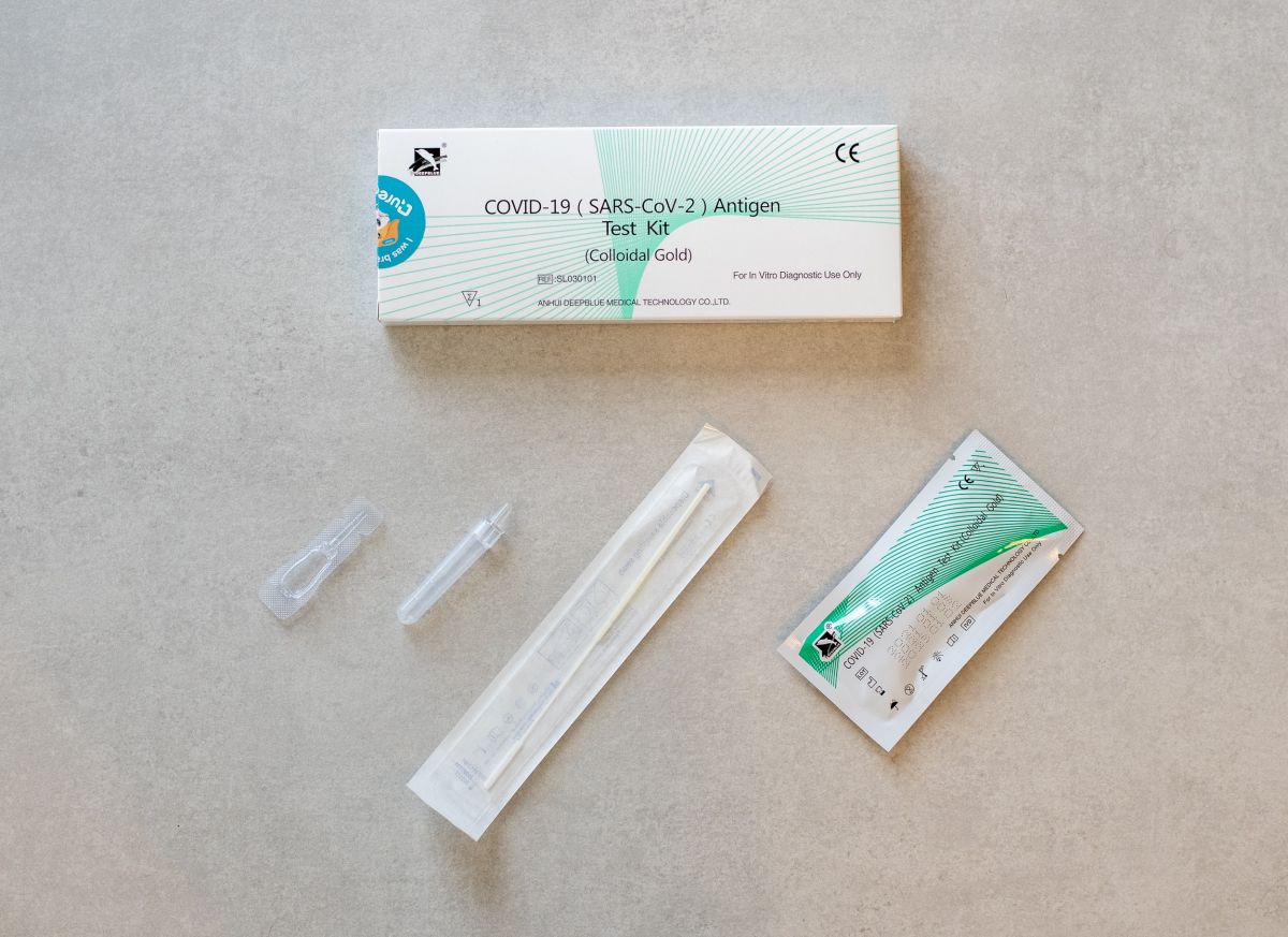 Autotest antigen pentru diagnosticarea noului coronavirus, validat în România