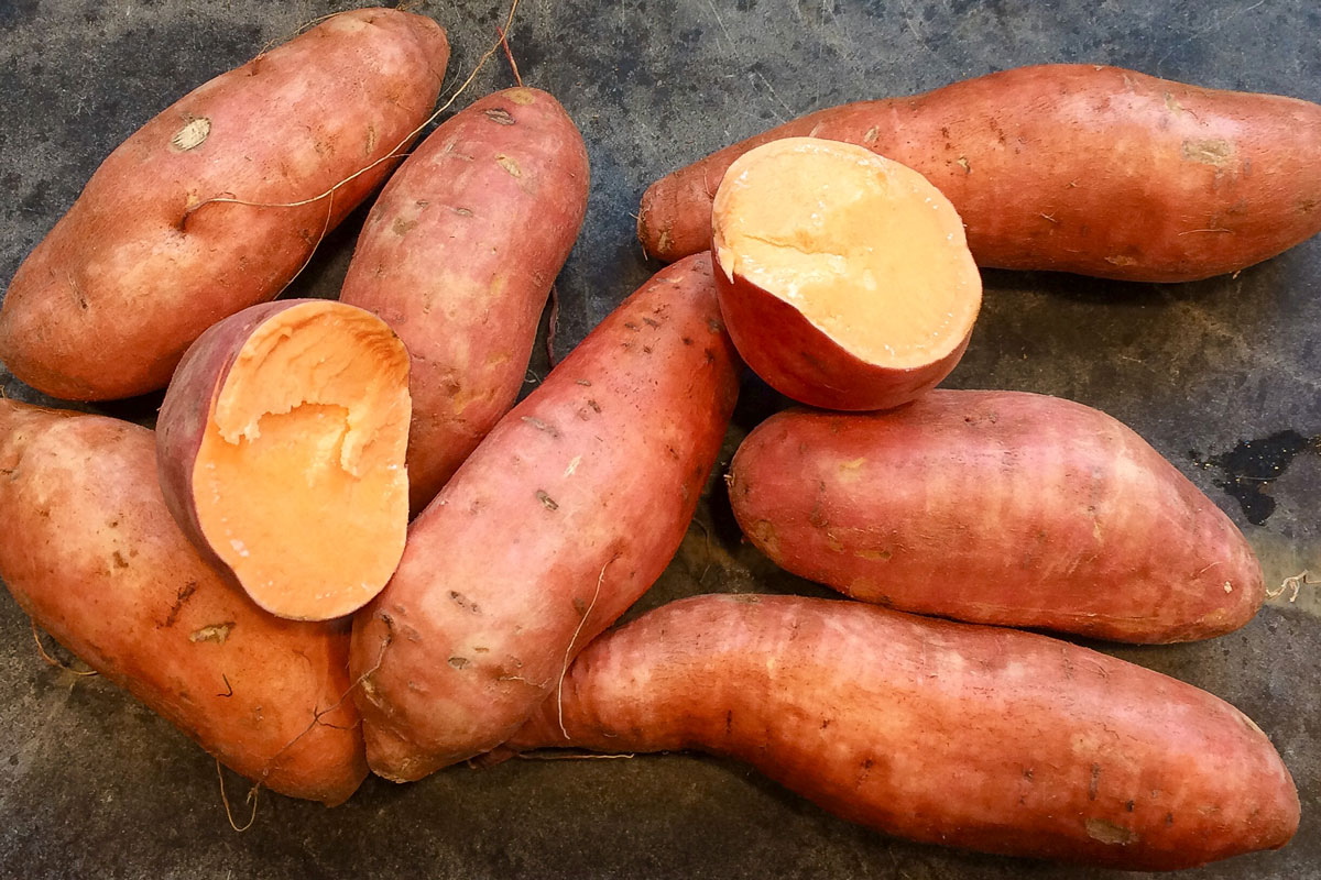 Cartoful dulce si caloriile: de ce este un aliment care slabeste