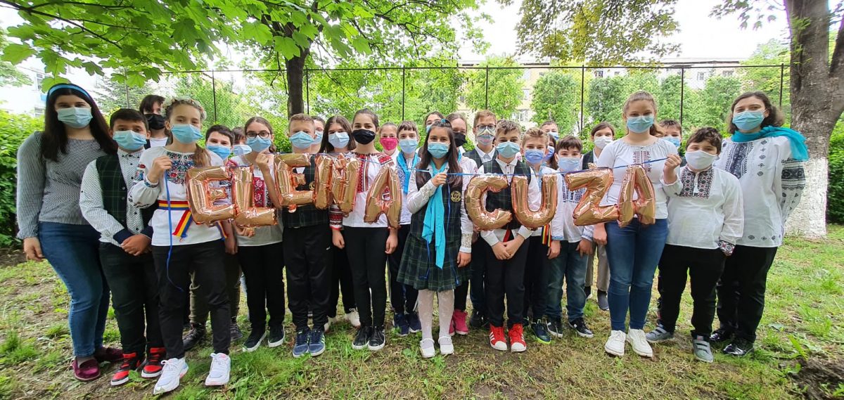 Școala Gimnazială ”Elena Cuza” din Iași s-a îmbrăcat în haine de sărbătoare în săptămâna 17 – 21 mai