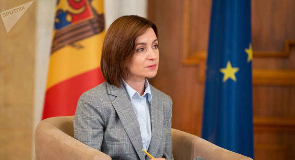 Președintele Republicii Moldova le cere cetățenilor să nu poarte simboluri rusești de 9 mai