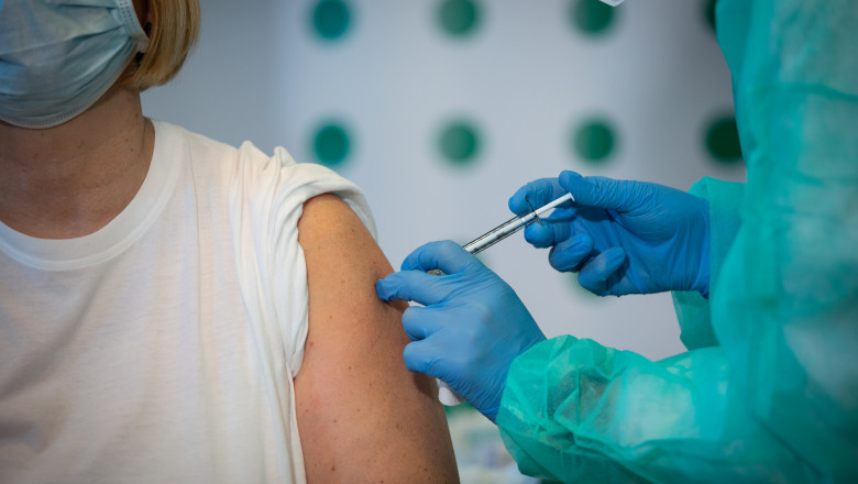 Ce este hemofilia, boala apărută în urma vaccinării anti-COVID-19 cu serul produs de compania Pfizer