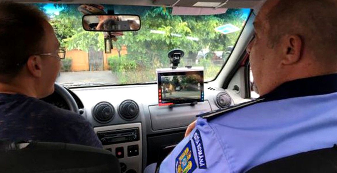 Proba practică pentru permisul auto se poate schimba. Polițistul nu va mai fi în mașină!