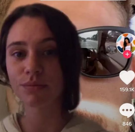 Acest selfie trimis iubitei l-a trădat că are o aventură cu o altă femeie