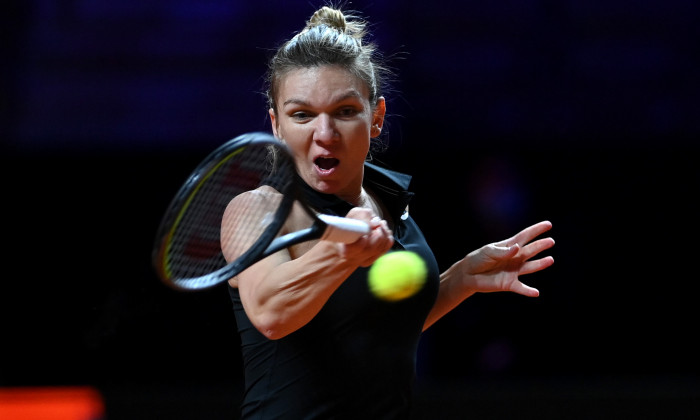 Zi tristă pentru Simona Halep! A ratat calificarea în sferturile de finală ale turneului Mutua Madrid Open