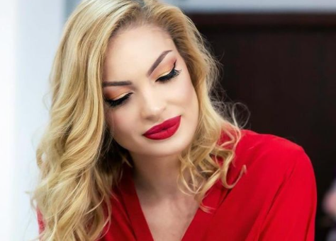 Valentina Pelinel, într-o formă de invidiat, chiar și la 40 de ani. Care este secretul soției lui Cristi Borcea