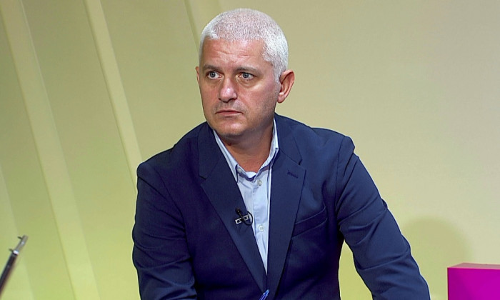 Cum şi-a cerut Virgil Ianţu iubita în căsătorie, deși nu au ajuns în fața altarului