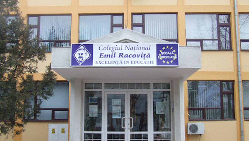 Gala Olimpicilor la Colegiul Național „Emil Racoviță” din Iași