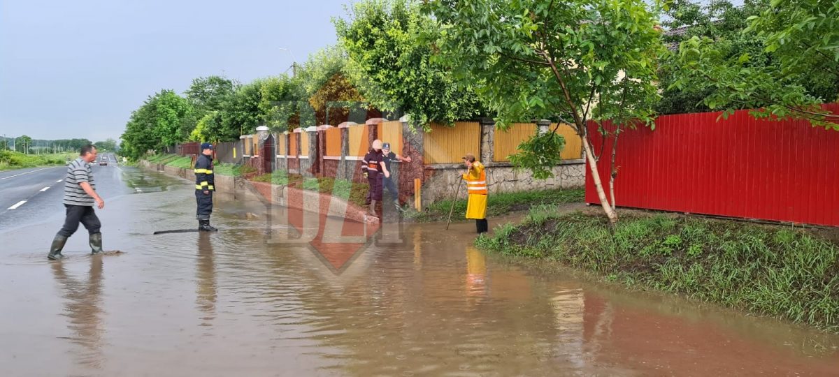 Două coduri galbene şi unul portocaliu în judeţul Iași! Meteorologii trag un semnal de alarmă