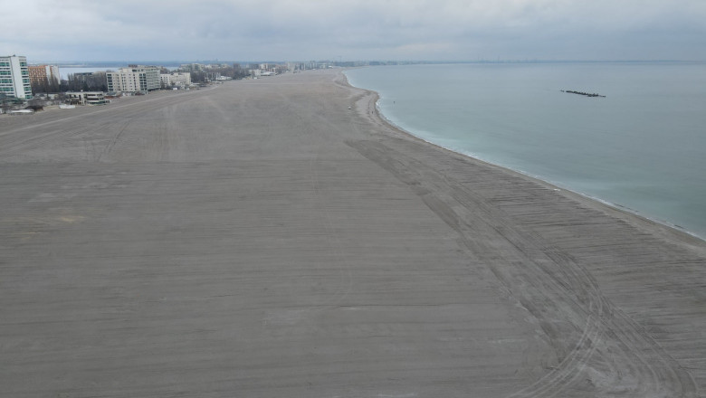 Lărgirea plajelor din Mamaia, subiect de glumă în mediul online