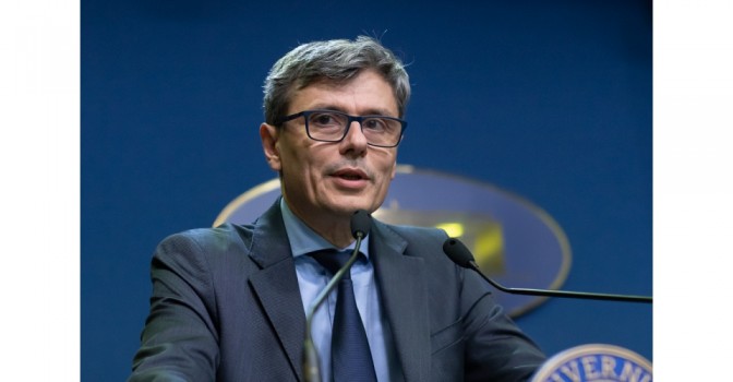 A fost votată plafonarea preţurilor la gaze naturale şi energie electrică! Ministrul Energiei, Virgil Popescu: O vom aplica de săptămâna viitoare