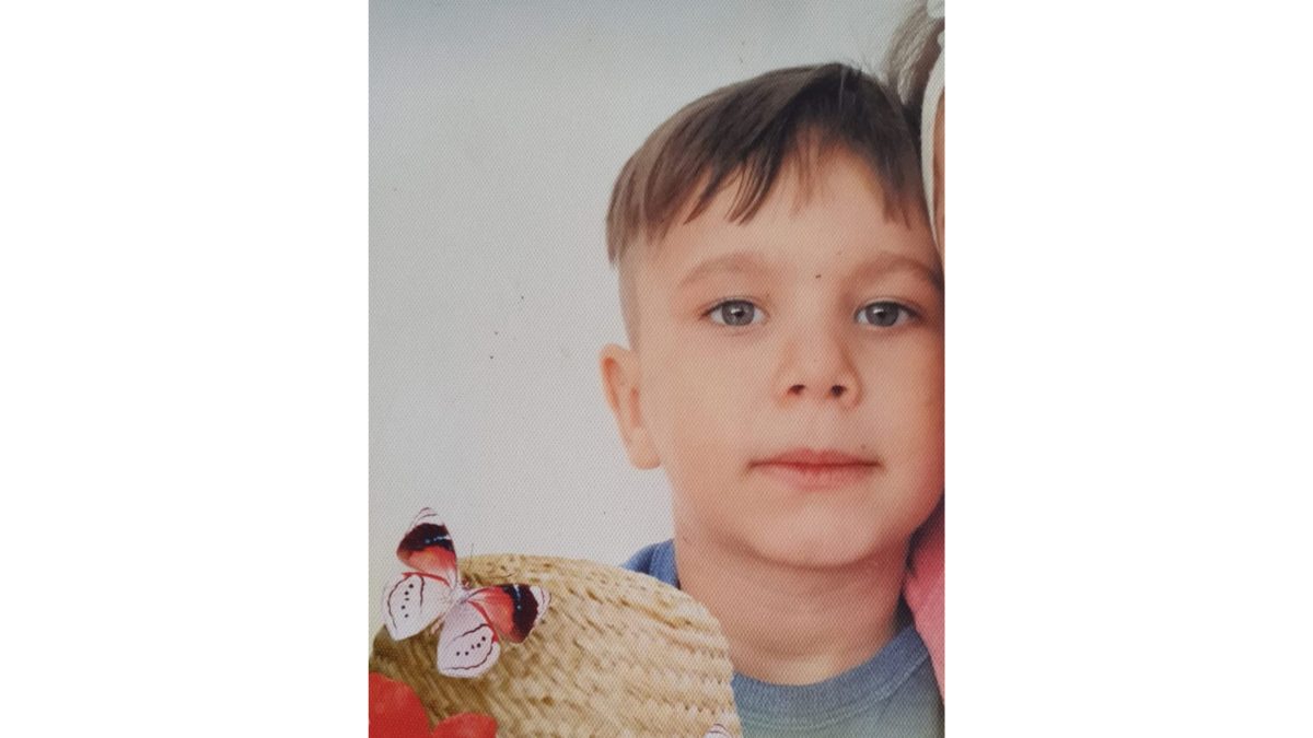 Polițiștii ieșeni caută un minor în vârstă de 7 ani. Acesta a plecat de la școală și nu a mai ajuns acasă