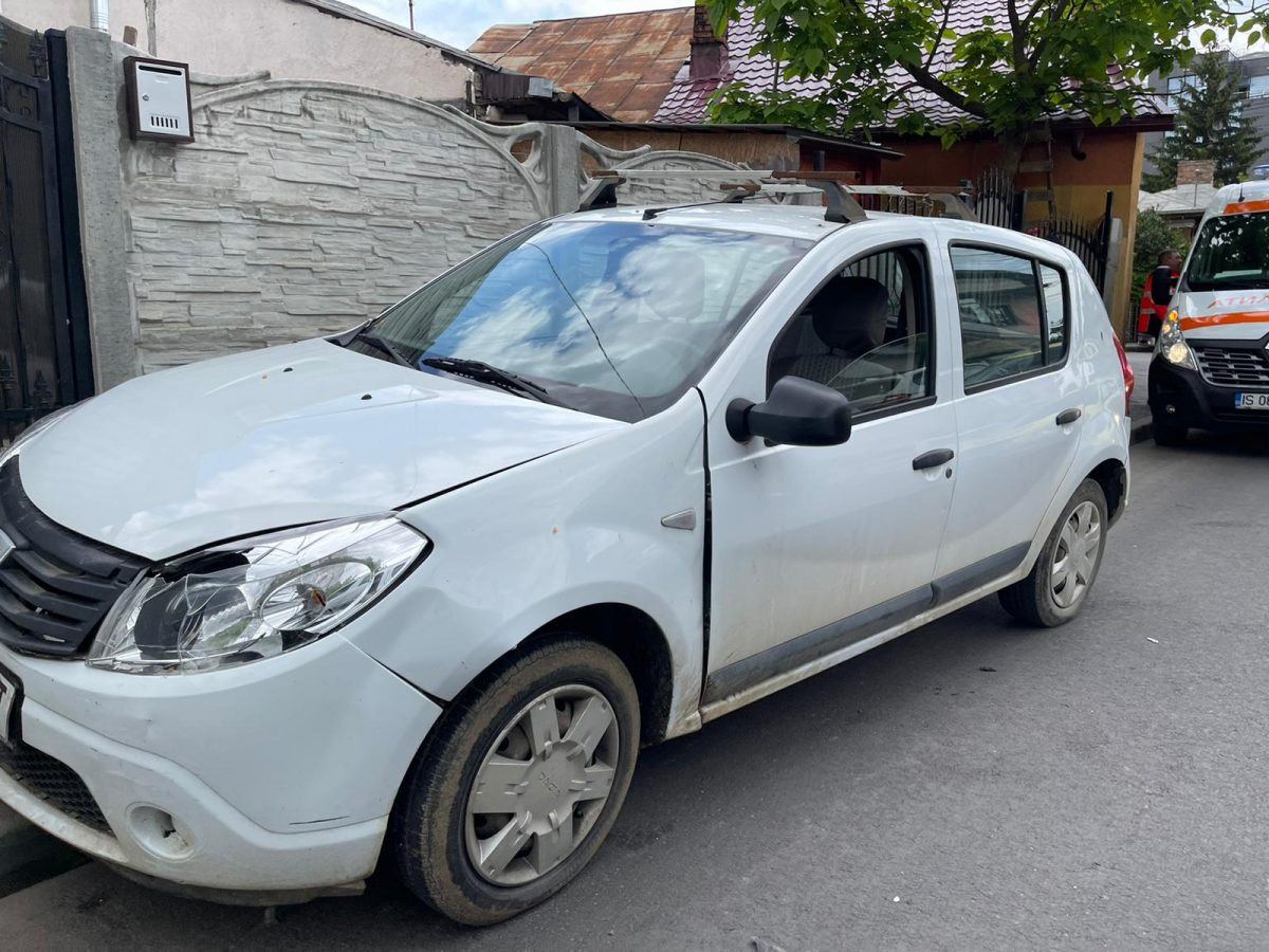 Accident rutier în Tătărași! Două autoturisme sunt implicate – EXCLUSIV/ FOTO