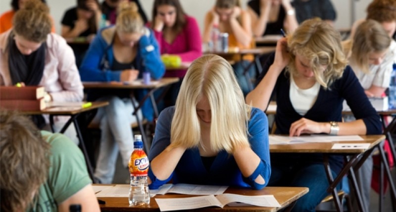 Cea de-a treia probă scrisă a examenului de Bacalaureat: 4.988 de candidați din Iași au fost prezenți din totalul de 5.127