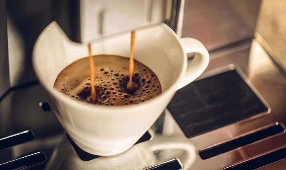Bauturi care cresc tensiunea: cafeaua este rea pentru inima sau nu?