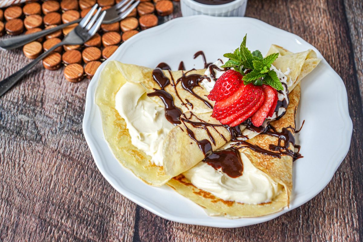 Rețetă de clătite cu mascarpone. Bonus: clătite cu brânză dulce