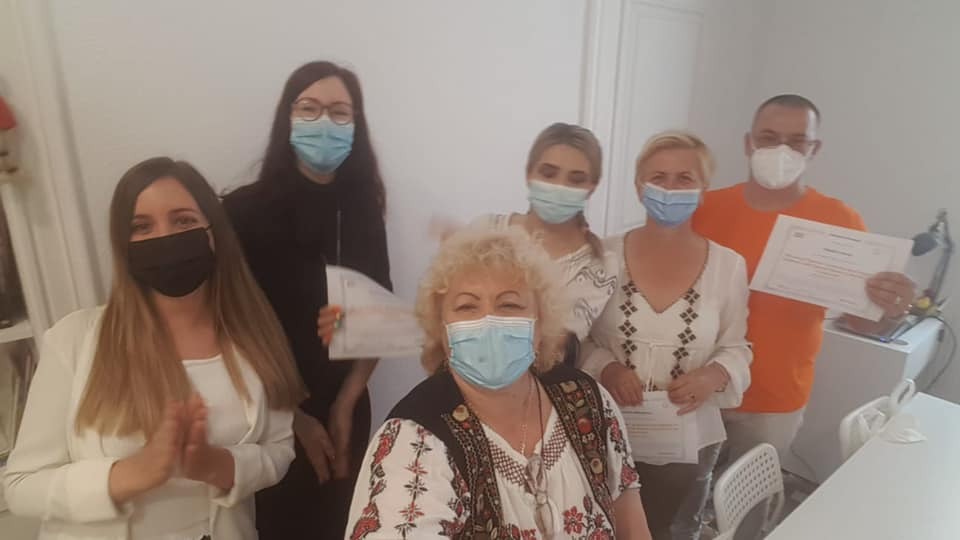 Colectivul de cadre didactice ale Școlii Gimnaziale „Alecu Russo” din Iași a participat la cursuri de pregătire lingvistică pentru dezvoltarea abilităților de comunicare în limba engleză