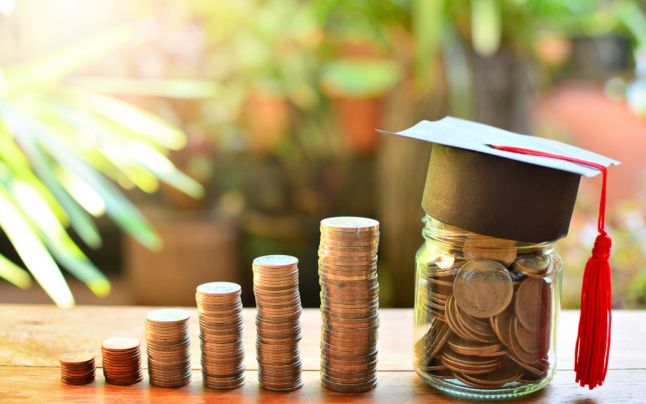 Sorin Ion, secretar de stat în Ministerul Educației, propune introducerea educației financiare în școli: „Să fie disciplină de sine stătătoare sau inclusă în altă disciplină de studiu”
