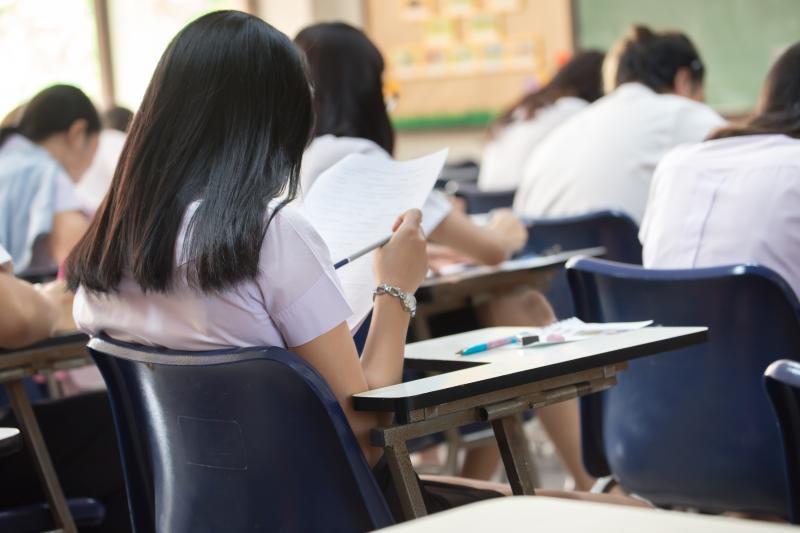 Peste 12.000 de elevi s-au înscris pentru a susţine examenul de Evaluare Naţională 2021 în București