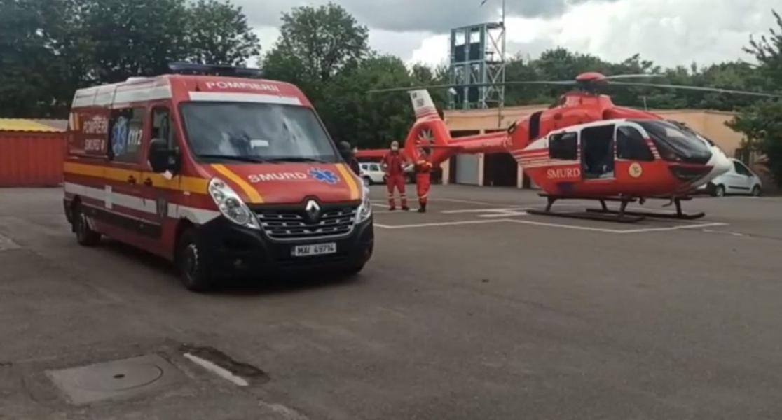 Fetiţa din Vaslui, transportată la Iaşi, care a încercat să se sinucidă a fost salvată de părinţi. Medicii i-au ghidat prin telefon