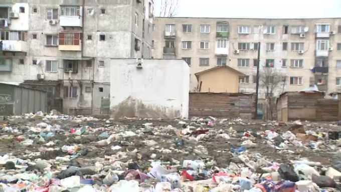 Românii care aruncă ilegal gunoaiele ar putea fi condamnaţi la închisoare, anunță Octavian Berceanu, șeful Gărzii de Mediu