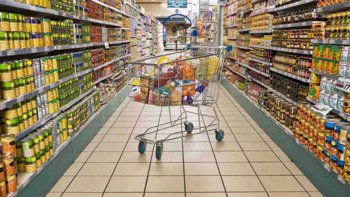 Sunt folosite și accesibile ca preț, dar vor fi retrase din magazine. Produse pe care românii nu le vor mai găsi