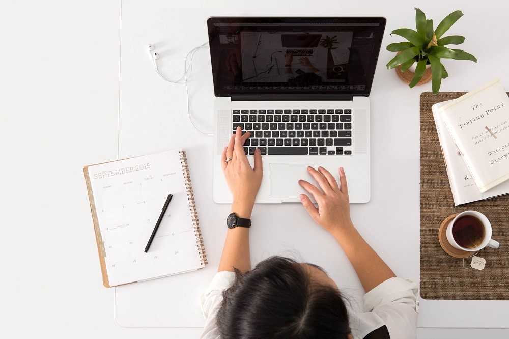 Evoluția internetului în România și modul în care acesta ne-a influențat viața cotidiană