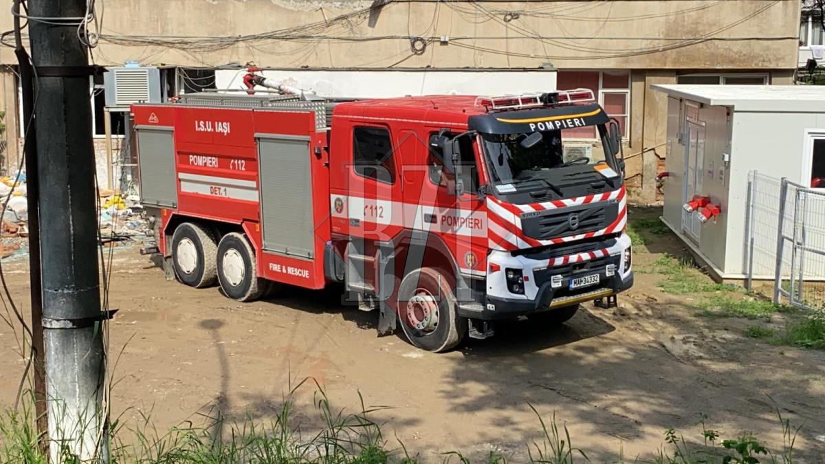 Incendiu pe strada Aurel Vlaicu din municipiul Iaşi. O instalaţie electrică a luat foc – EXCLUSIV