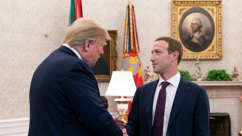 Donald Trump, mesaj tăios după ce Mark Zuckerberg i-a suspendat contul de Facebook pentru doi ani: „Nu va mai avea loc cina cu el și cu soția sa”