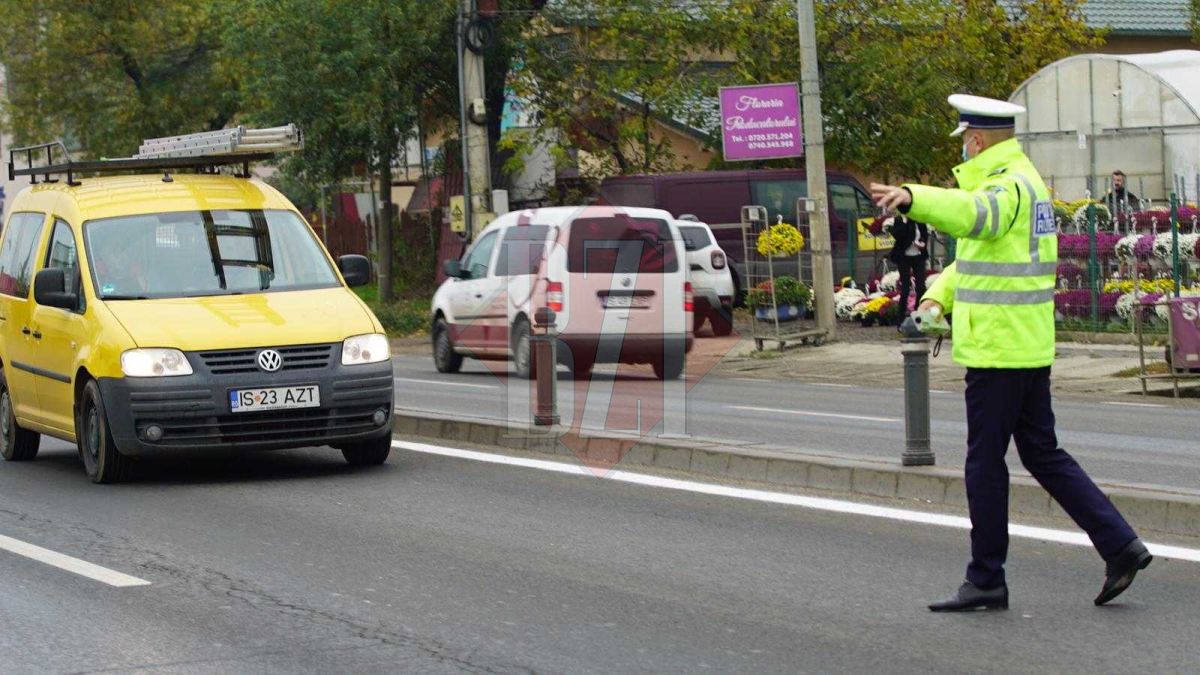 S-a urcat atât de beat la volan, încât nici nu și-a dat seama că a provocat un accident! Alcoolemia indicată de aparatul alcooltest a fost uriașă și l-a trimis în arest!
