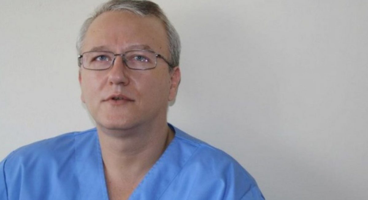 Dr. Răzvan Constantinescu este primul medic care a fost sancționat că a negat pandemia de SARS – CoV – 2