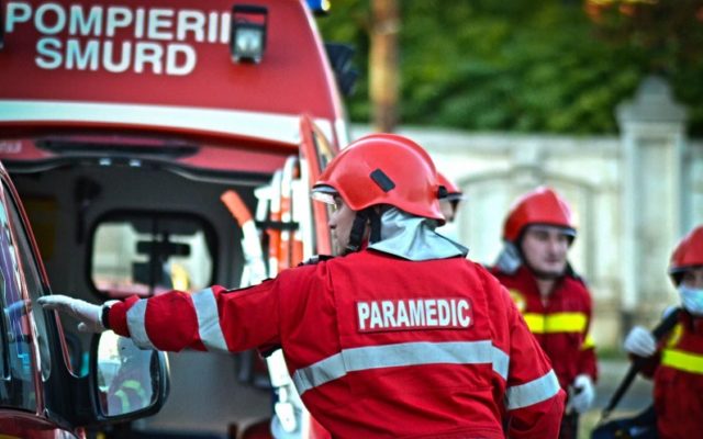 Doi copii au fost răniți grav în orașul Corabia! Mașina în care se aflau a fost lovită de un alt autovehicul