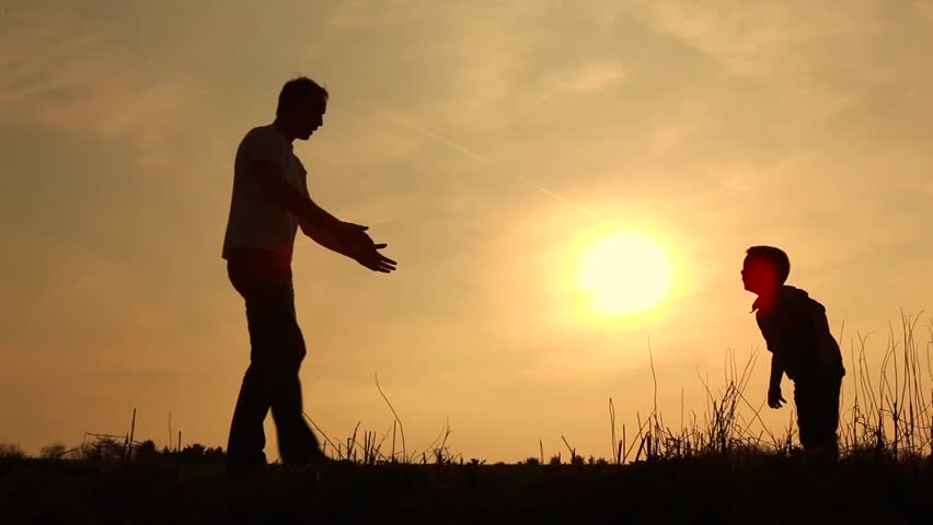 O femeie din județul Suceava i-a ascuns soțului, timp de 16 ani, că nu el este tatăl unuia dintre copii. Ce a făcut bărbatul, atunci când a aflat