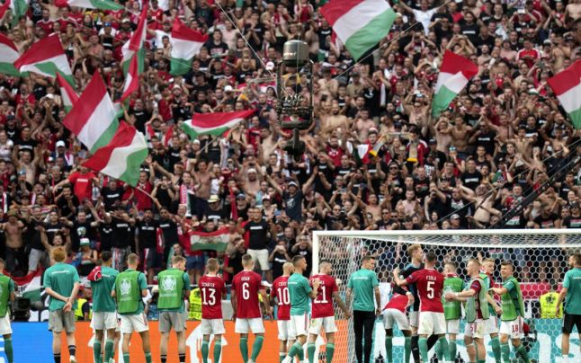 UEFA a pedepsit naționala Ungariei pentru că suporterii ar fi avut remarci rasiste! Ministrul de Externe are o reacție dură: Este o entitate jalnică și lașă