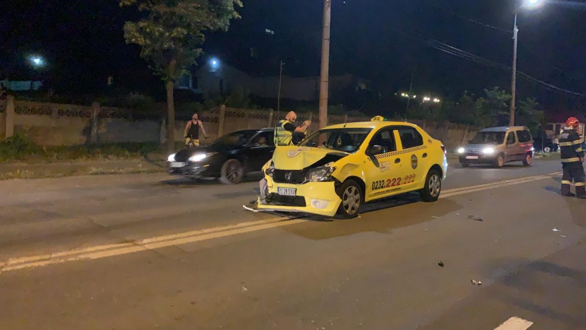 Accident rutier în zona Bucium din Iași! Două autoturisme au fost implicate – FOTO, LIVE VIDEO/EXCLUSIV