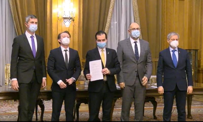 Guvernul PNL-USR-PLUS-UDMR mai primeşte o lovitură! Comisia Europeană a criticat, din nou, PNRR-ul