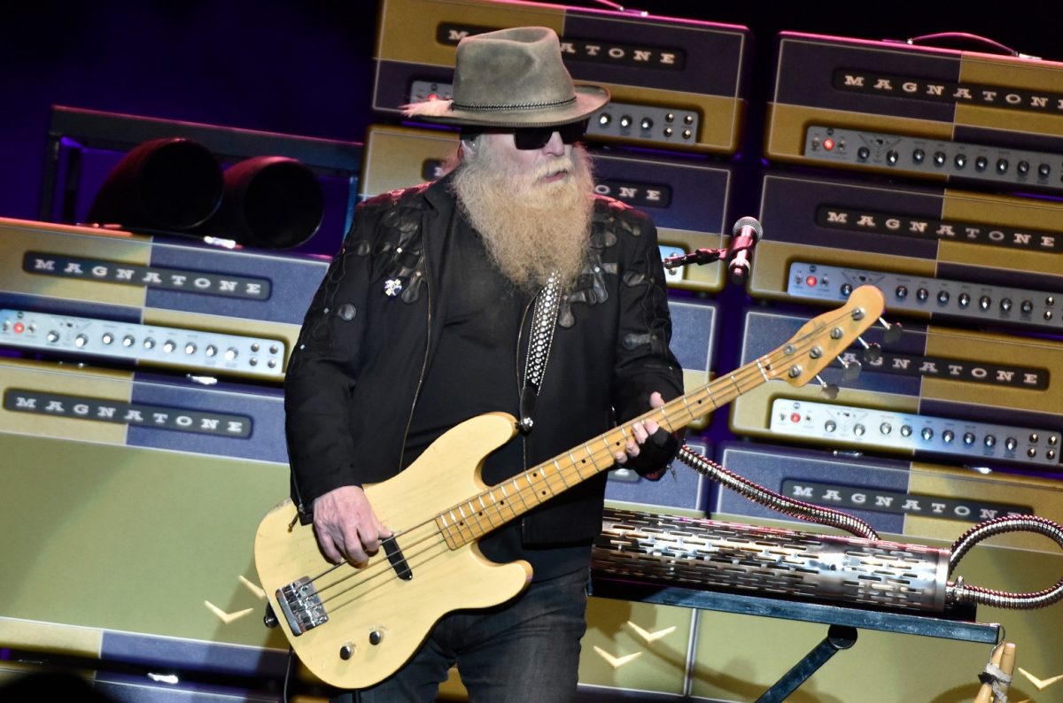 Dusty Hill, basistul trupei ZZ Top, a murit. Avea 72 de ani