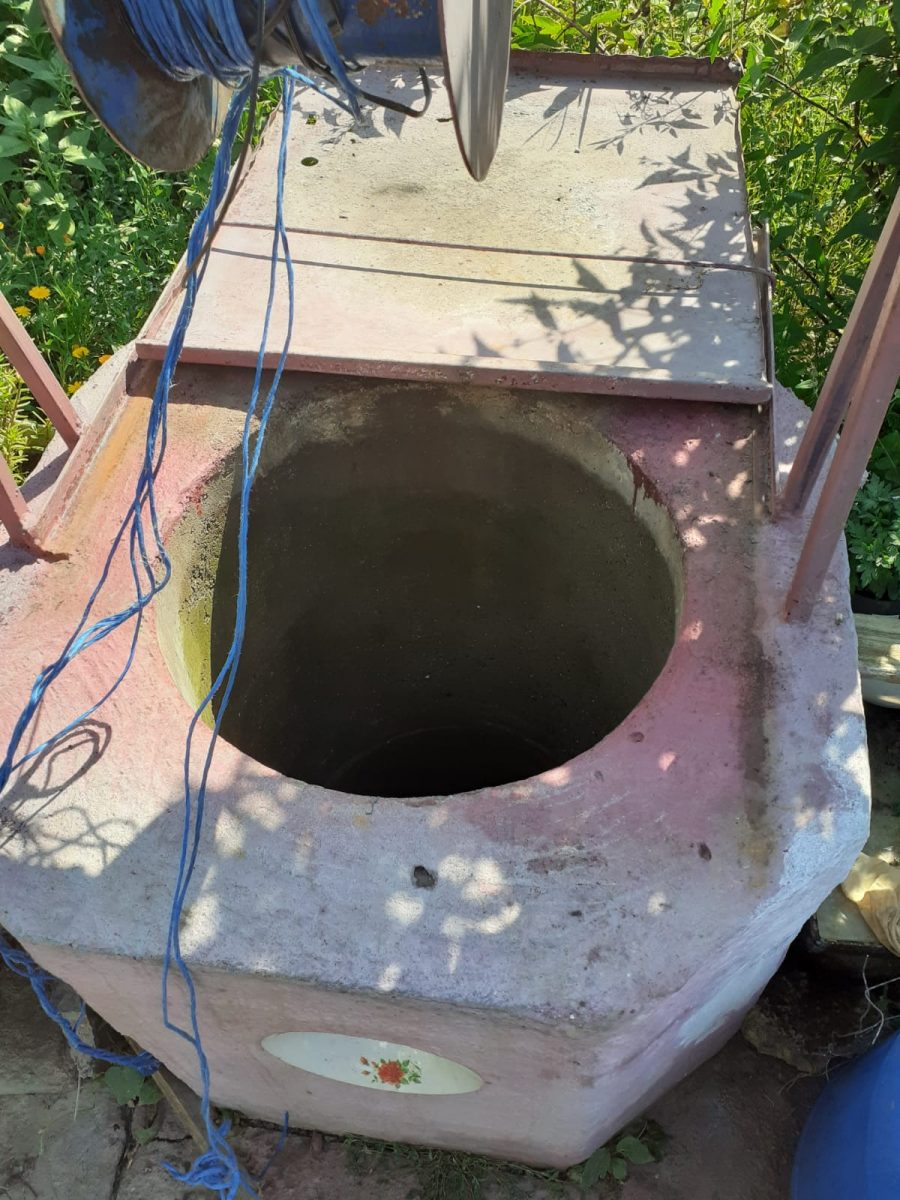 Intervenție în forță a pompierilor din Iași! Un bărbat a căzut într-o fântână – EXCLUSIV, FOTO
