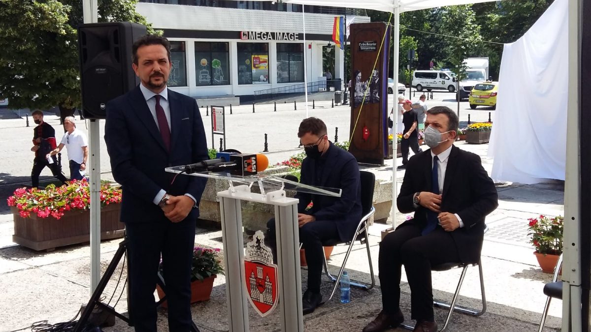 Opera Naţională Romana Iaşi îşi lansează oficial noua identitate vizuală! Sunt invitaţi oficiali importanţi din administraţie