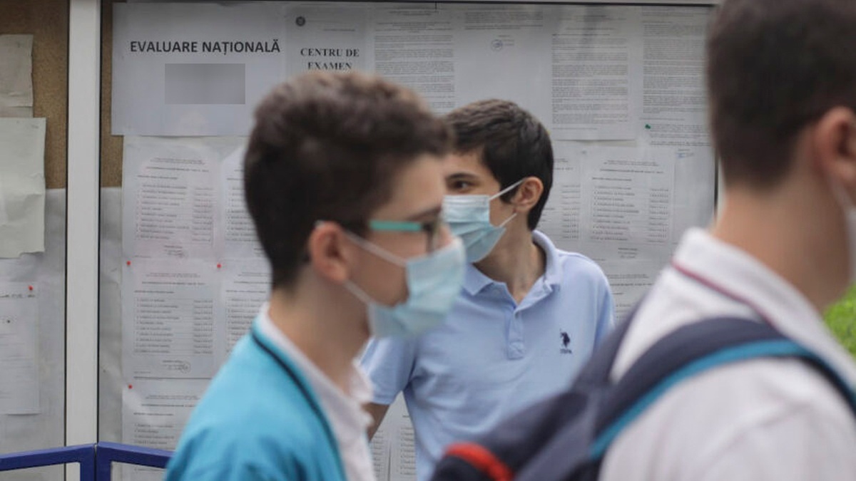 Caz incredibil, la Iași! La admiterea în clasa a IX-a, un elev cu o medie de doar 2,83 a intrat la un cunoscut colegiu din oraș! (Exclusiv)