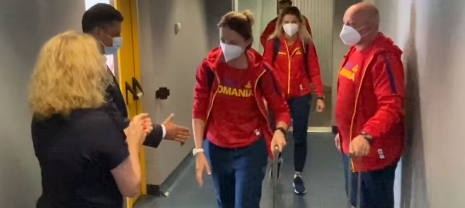 Prima reacţie a sportivei Ana Maria Popescu, după ce nu i-a strâns mâna ministrului Eduard Novak