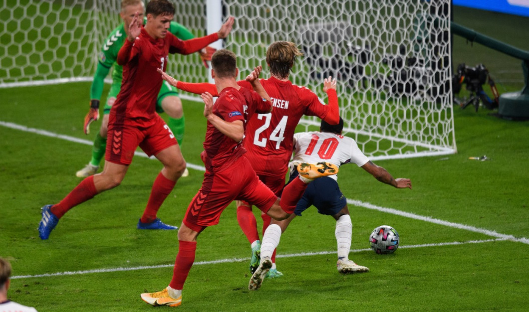 UEFA a deschis o investigație după faza penalty-ului din meciul Anglia – Danemarca