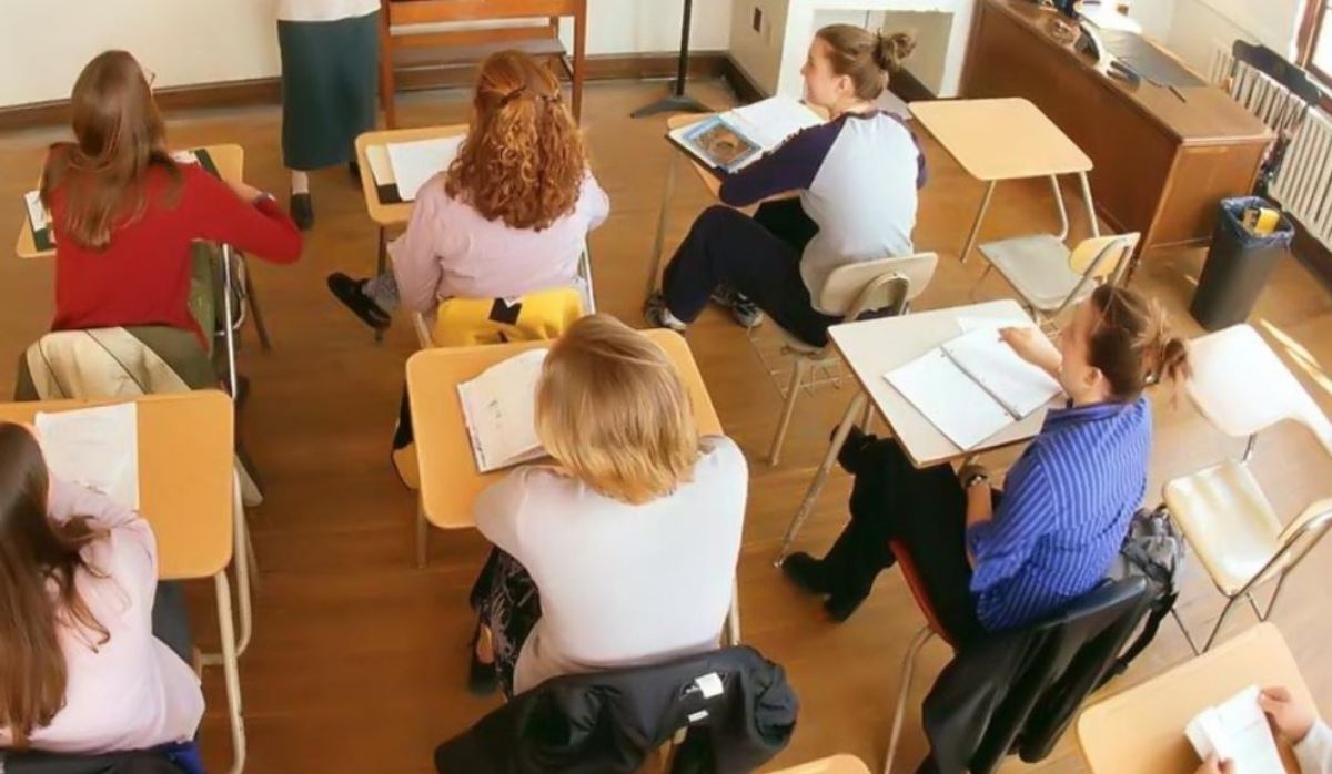 Titularizare 2021: Proba scrisă din cadrul concursului de ocupare a posturilor/catedrelor didactice vacante/rezervate din învățământul preuniversitar are loc miercuri, 21 iulie