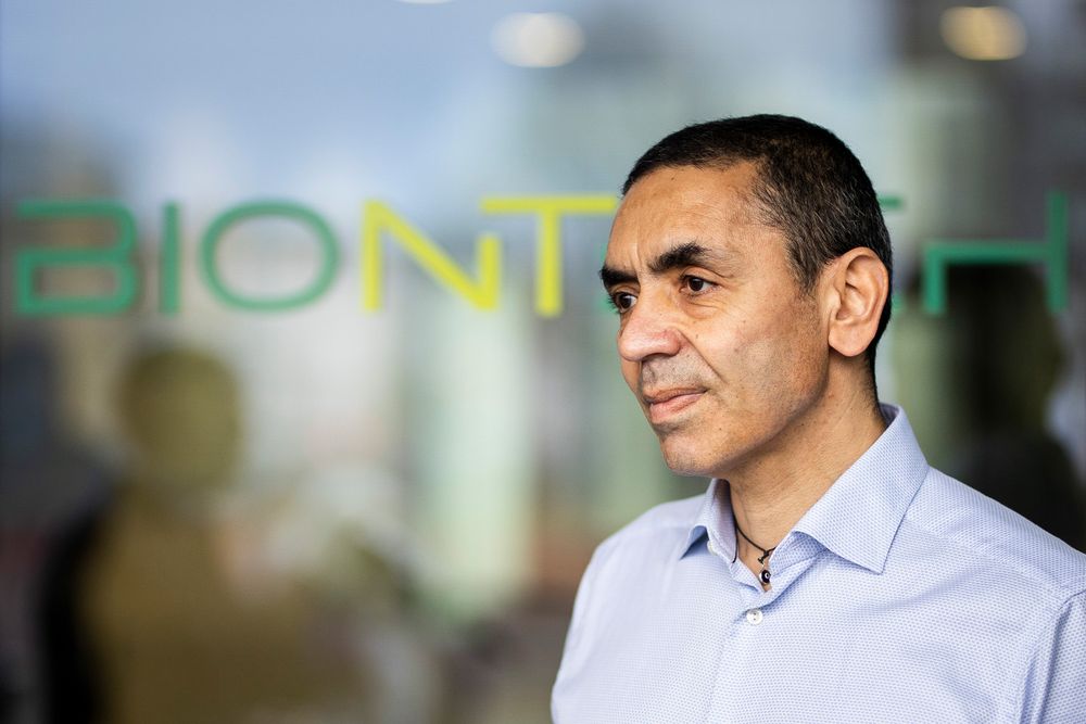 Ugur Sahin, fondatorul Pfizer/BioNTech, trage un semnal de alarmă: „O persoană infectată poate infecta până la 8 persoane care nu au imunitate”